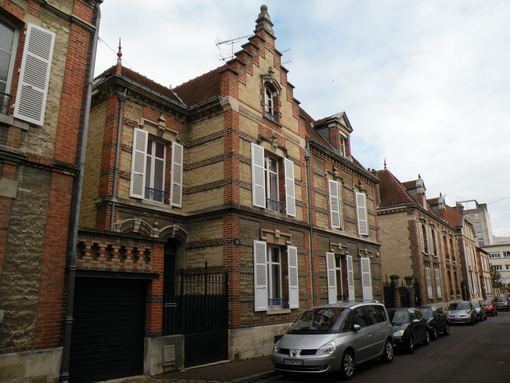  la rue Pierre Gauthier et ses grandes maisons 